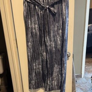 SHEIN Gray Patterned Skirt
